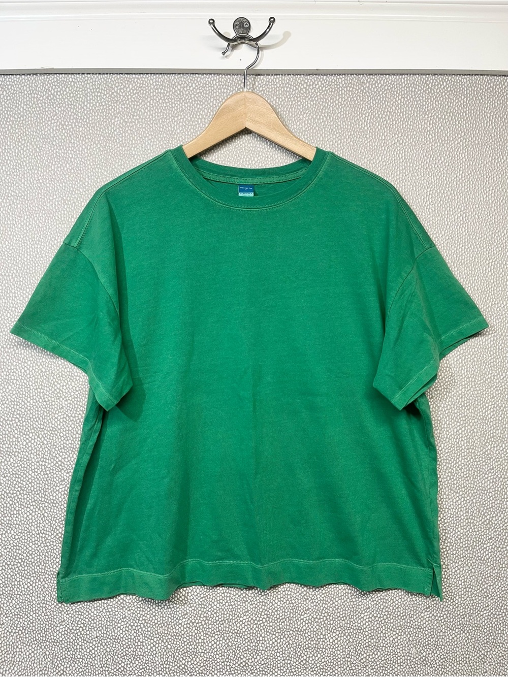 🆕 L Old Navy Vintage Emerald Green Tee NWOT